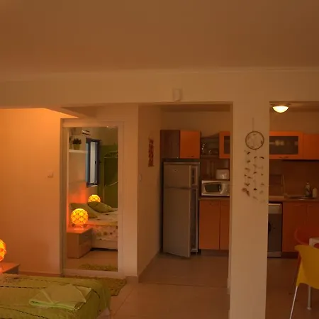In Apoloniya Beach Holiday Village Lejlighed *