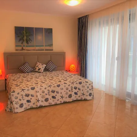 In Apoloniya Beach Holiday Village * Sozopol