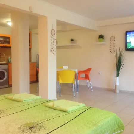 In Apoloniya Beach Holiday Village Appartement *